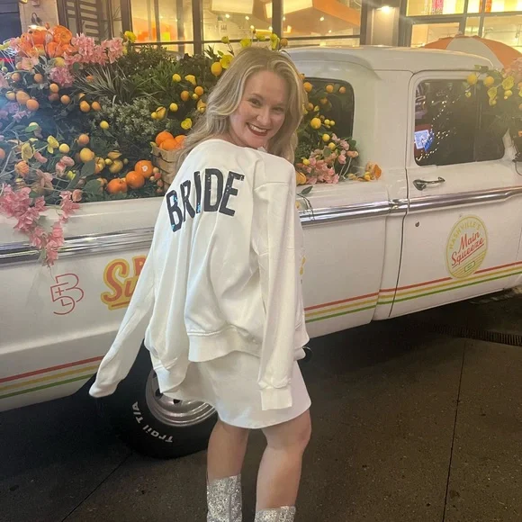 Bride jacket - Picture 1 of 3